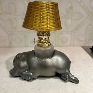 Morrison’s Steakhouse table top vintage Pig Oil Lamp, Gold Shade